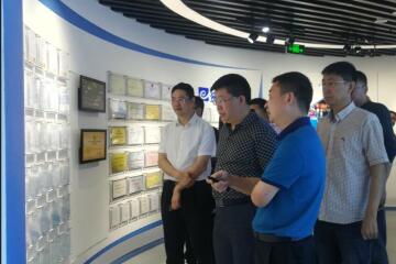 長春市國家保密局局長劉徽一行赴遠望信息參觀考察